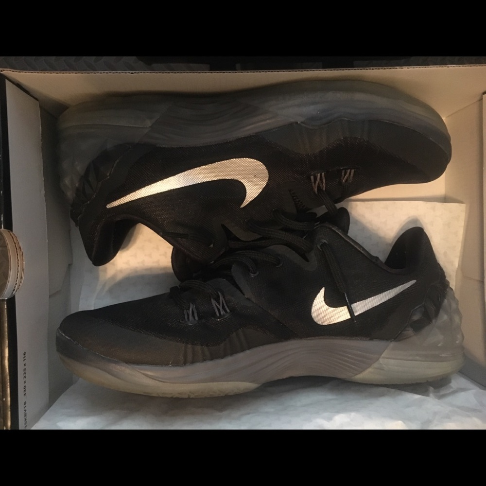 Nike Kobe Venomenon 5 Basketball shoes